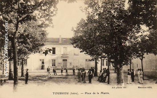 Carte postale de Toussieu