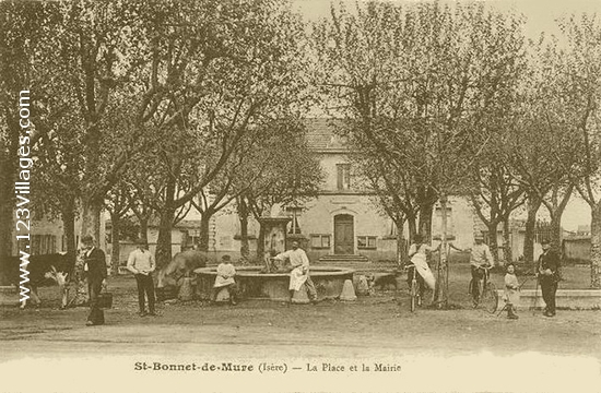 Carte postale de Saint-Bonnet-de-Mure