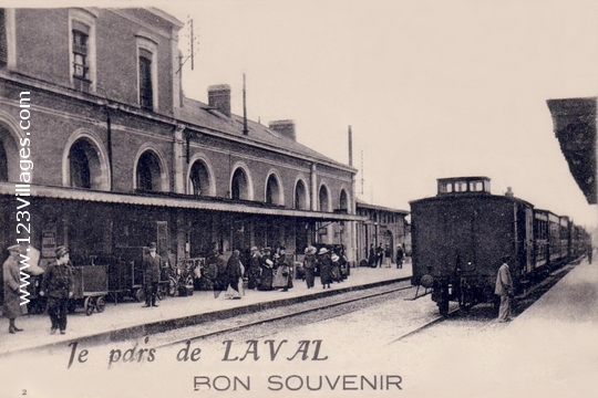 Carte postale de Laval