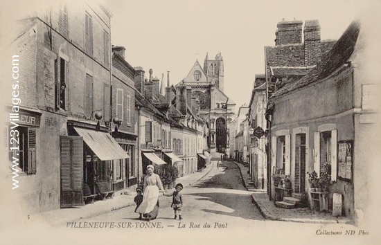 Carte postale de Villeneuve-sur-Yonne