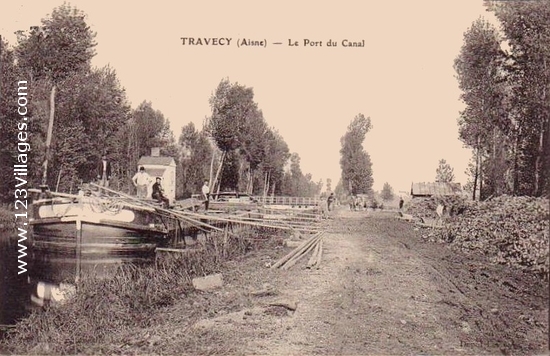 Carte postale de Travecy