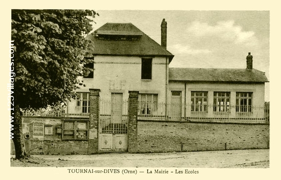 Carte postale de Tournai-sur-Dive