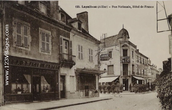 Carte postale de Lapalisse