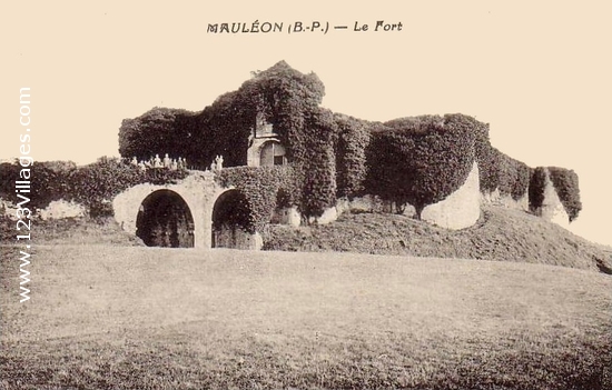 Carte postale de Mauléon-Licharre