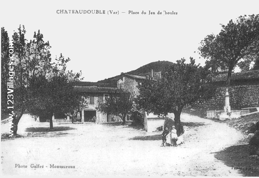Carte postale de Chateaudouble
