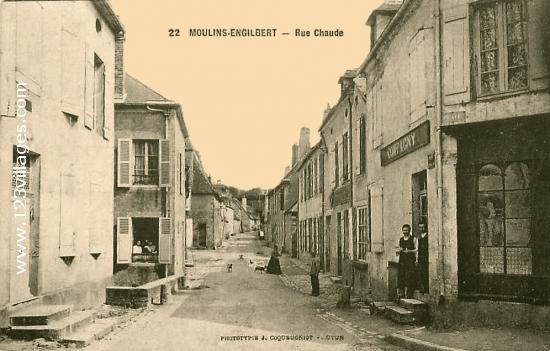 Carte postale de Moulins-Engilbert