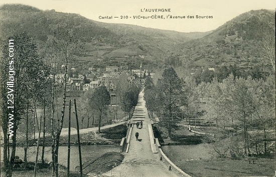 Carte postale de Vic-sur-Cère